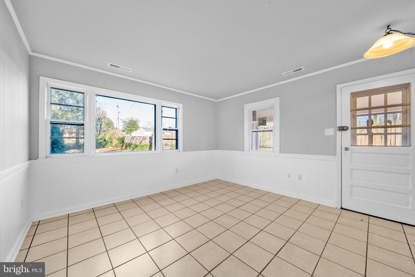 122 HOLDEN DR, MANASSAS PARK, Virginia 20111, 3 Bedrooms Bedrooms, ,1 BathroomBathrooms,Residential,For sale,122 HOLDEN DR,VAMP2003372 MLS # VAMP2003372 122 HOLDEN DR, MANASSAS PARK, Virginia 20111, 3 Bedrooms Bedrooms, ,1 BathroomBathrooms,Residential,For sale,122 HOLDEN DR,VAMP2003372 MLS # VAMP2003372