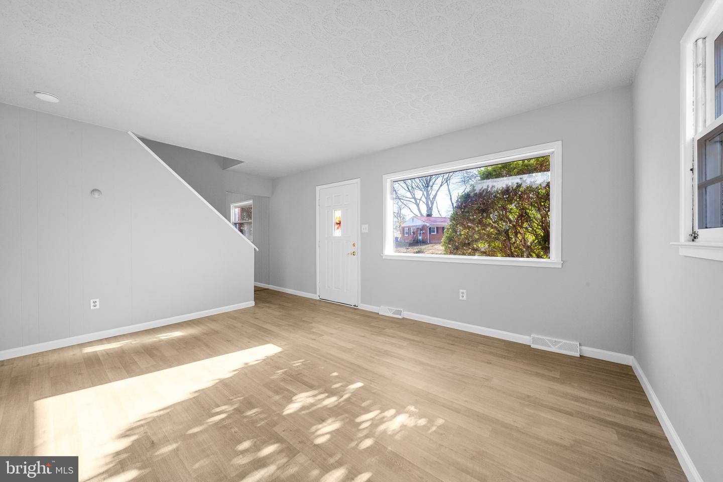 122 HOLDEN DR, MANASSAS PARK, Virginia 20111, 3 Bedrooms Bedrooms, ,1 BathroomBathrooms,Residential,For sale,122 HOLDEN DR,VAMP2003372 MLS # VAMP2003372 122 HOLDEN DR, MANASSAS PARK, Virginia 20111, 3 Bedrooms Bedrooms, ,1 BathroomBathrooms,Residential,For sale,122 HOLDEN DR,VAMP2003372 MLS # VAMP2003372