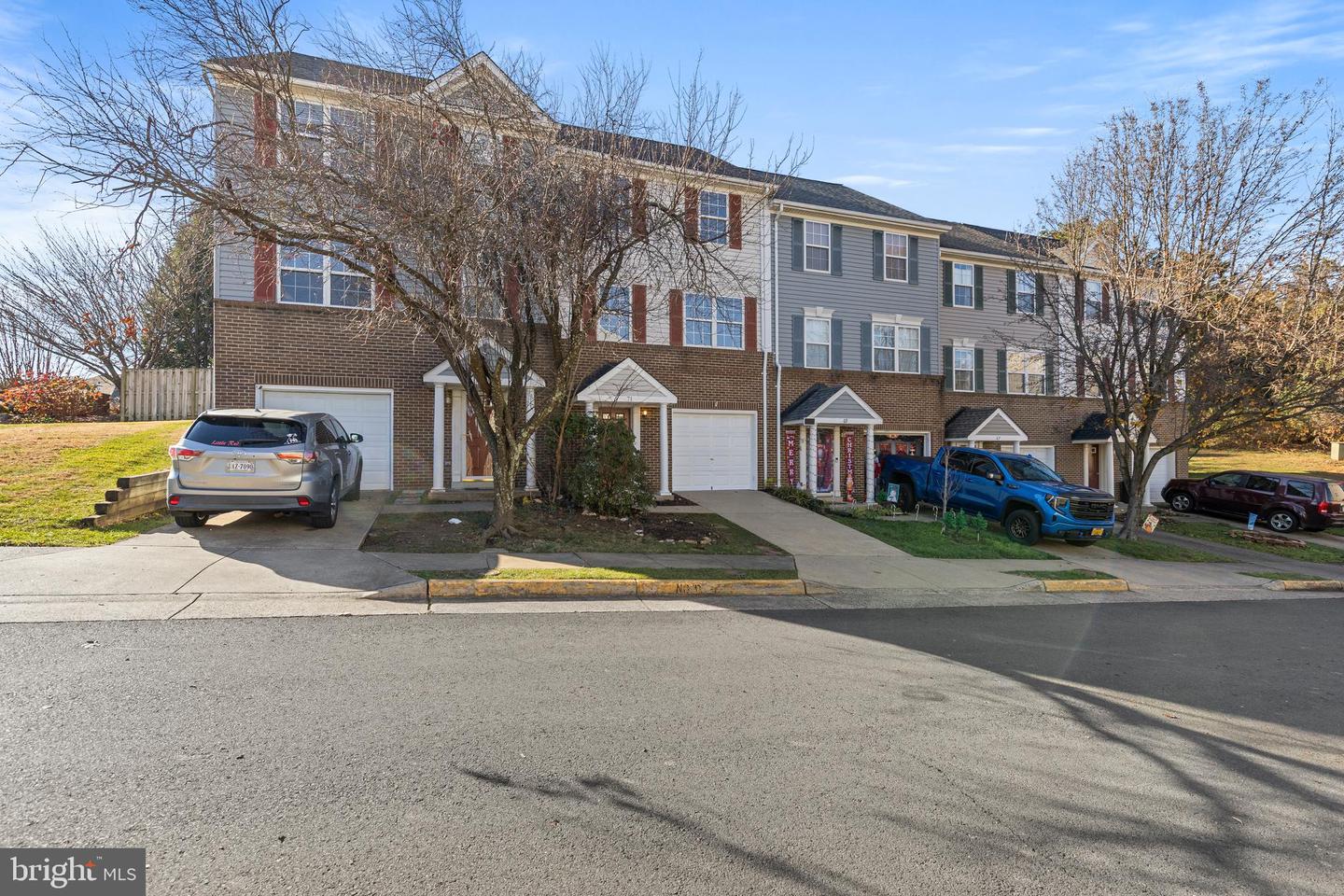 71 SIRE WAY, WARRENTON, Virginia 20186, 3 Bedrooms Bedrooms, 9 Rooms Rooms,2 BathroomsBathrooms,Residential,For sale,71 SIRE WAY,VAFQ2019380 MLS # VAFQ2019380