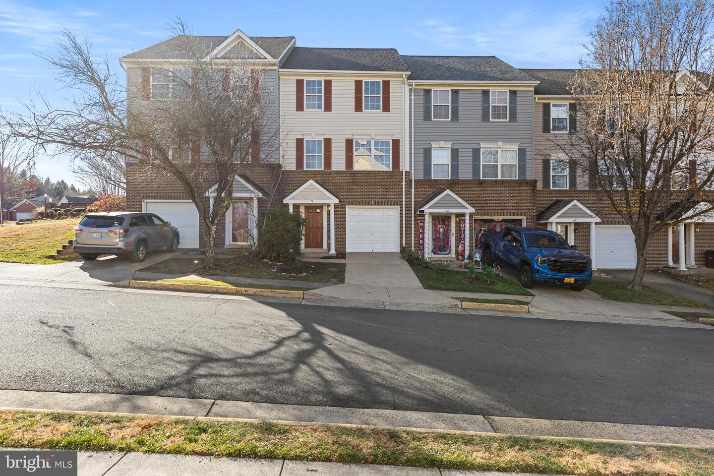 71 SIRE WAY, WARRENTON, Virginia 20186, 3 Bedrooms Bedrooms, 9 Rooms Rooms,2 BathroomsBathrooms,Residential,For sale,71 SIRE WAY,VAFQ2019380 MLS # VAFQ2019380