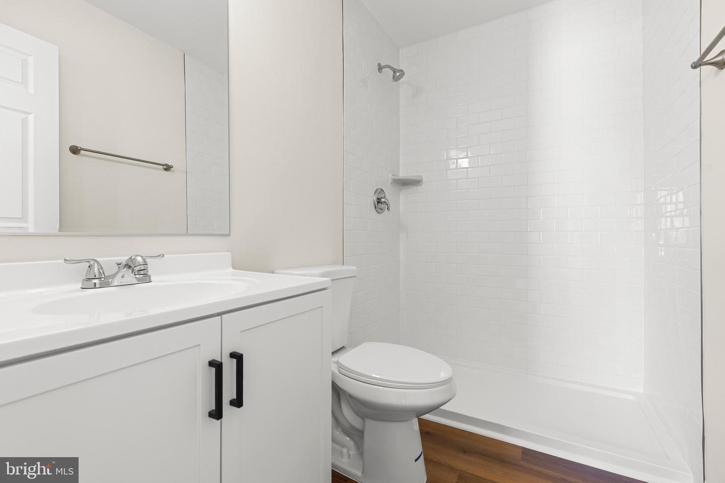 71 SIRE WAY, WARRENTON, Virginia 20186, 3 Bedrooms Bedrooms, 9 Rooms Rooms,2 BathroomsBathrooms,Residential,For sale,71 SIRE WAY,VAFQ2019380 MLS # VAFQ2019380