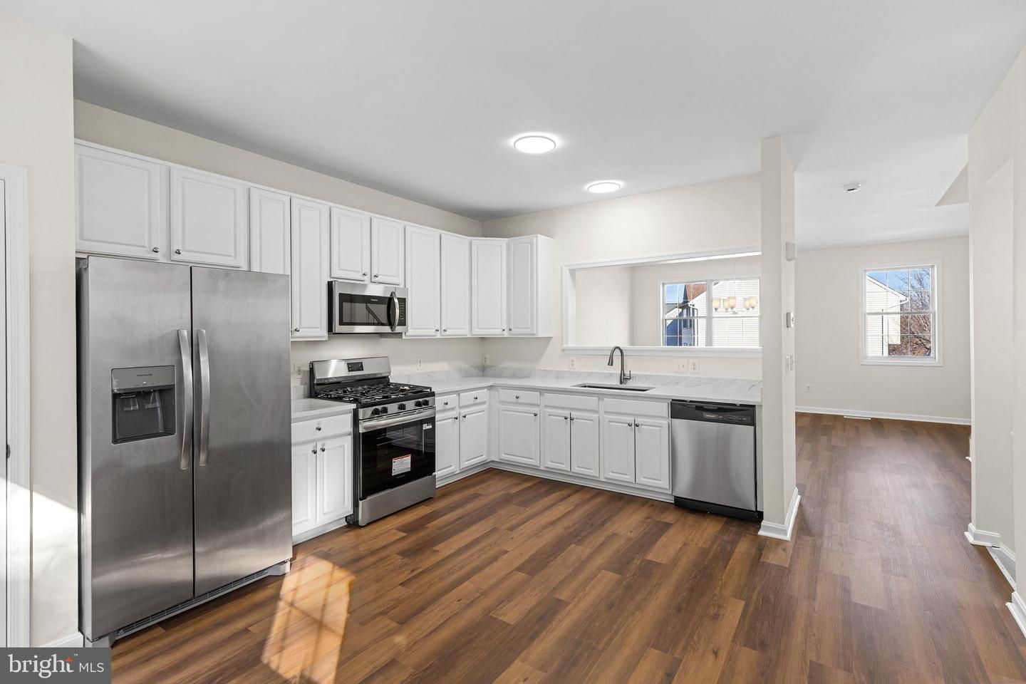 71 SIRE WAY, WARRENTON, Virginia 20186, 3 Bedrooms Bedrooms, 9 Rooms Rooms,2 BathroomsBathrooms,Residential,For sale,71 SIRE WAY,VAFQ2019380 MLS # VAFQ2019380