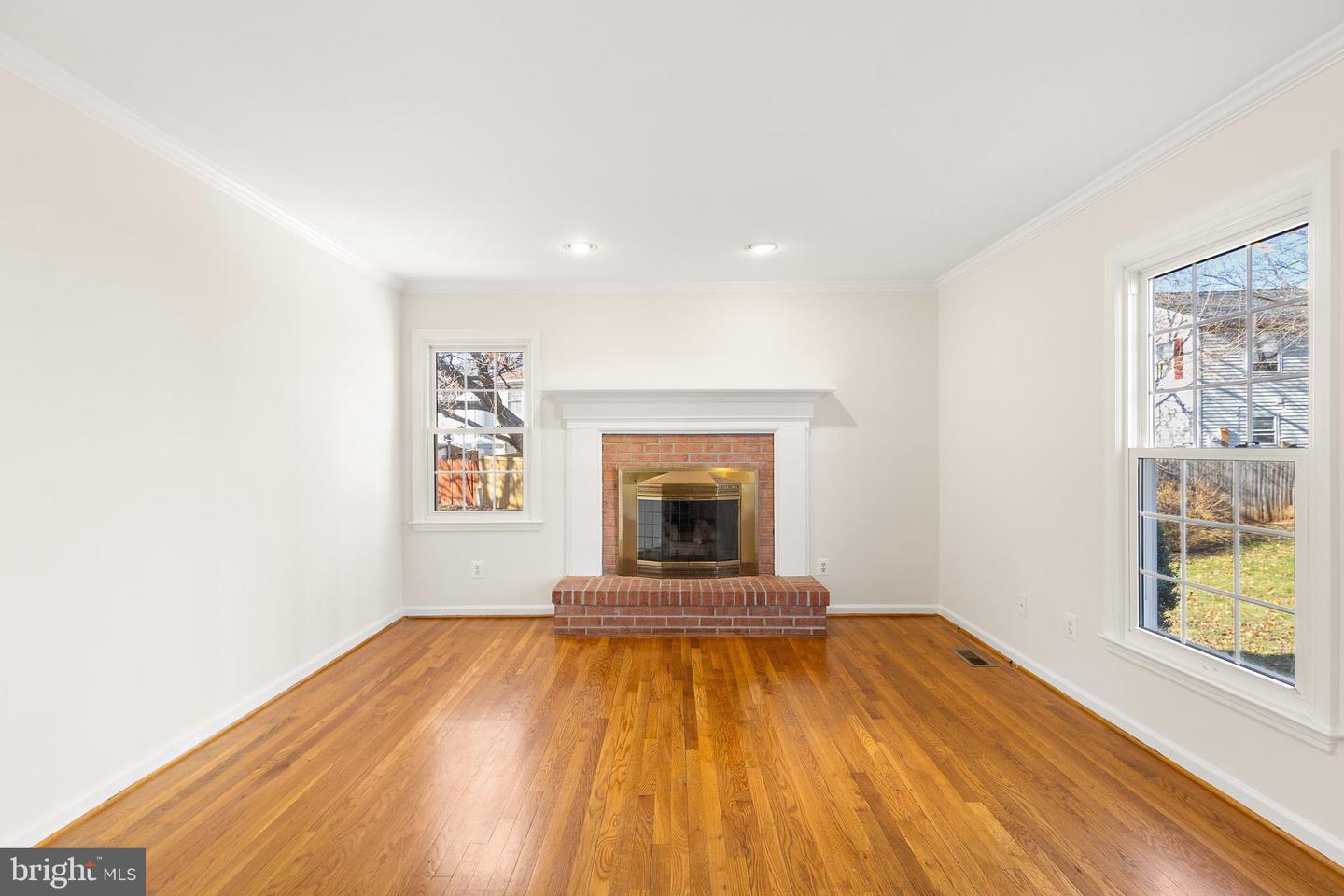 562 TIFFANY CT, WARRENTON, Virginia 20186, 3 Bedrooms Bedrooms, 9 Rooms Rooms,2 BathroomsBathrooms,Residential,For sale,562 TIFFANY CT,VAFQ2019382 MLS # VAFQ2019382