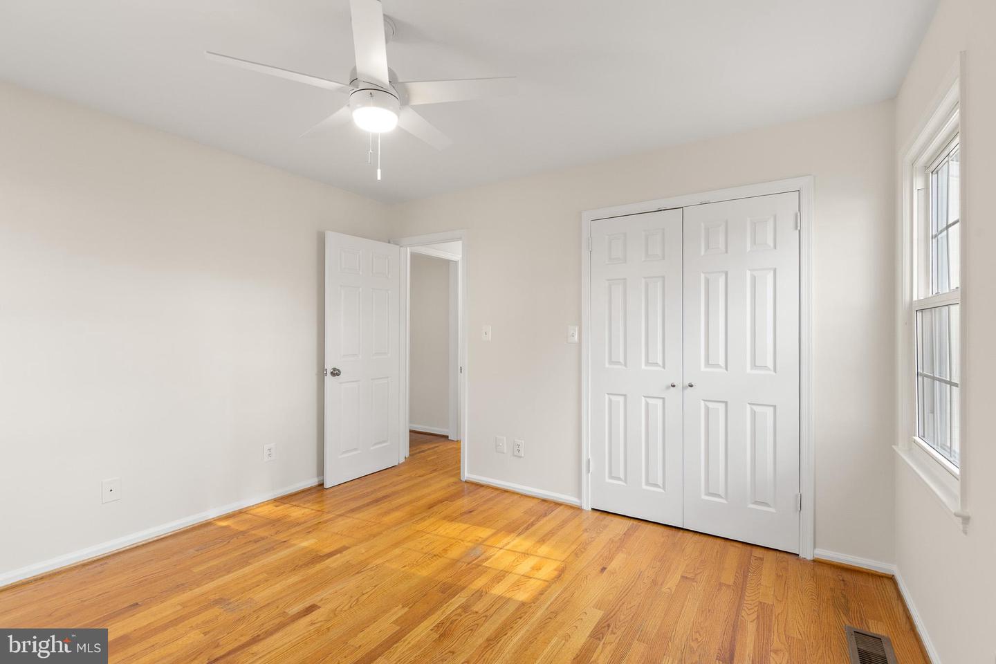 562 TIFFANY CT, WARRENTON, Virginia 20186, 3 Bedrooms Bedrooms, 9 Rooms Rooms,2 BathroomsBathrooms,Residential,For sale,562 TIFFANY CT,VAFQ2019382 MLS # VAFQ2019382