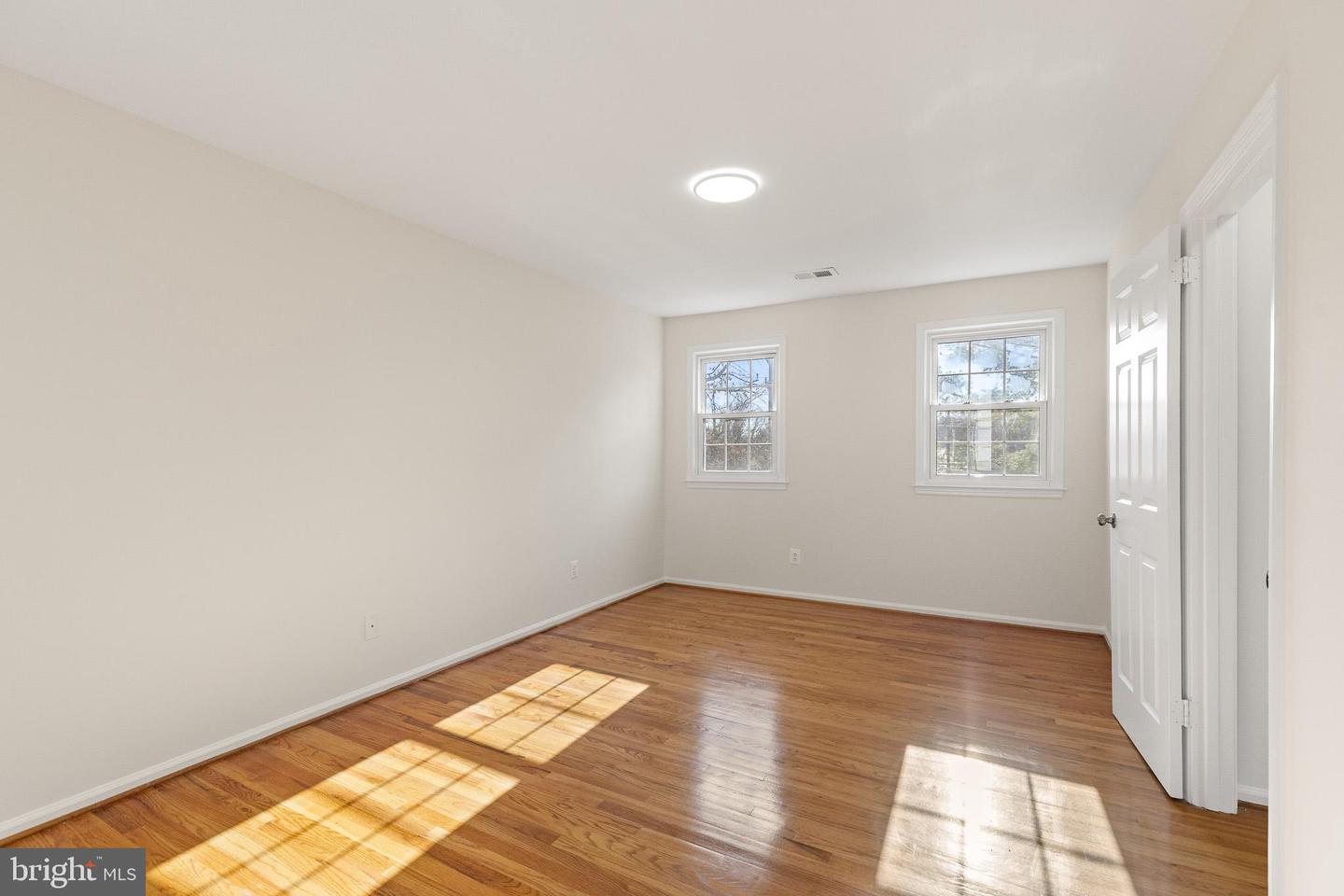 562 TIFFANY CT, WARRENTON, Virginia 20186, 3 Bedrooms Bedrooms, 9 Rooms Rooms,2 BathroomsBathrooms,Residential,For sale,562 TIFFANY CT,VAFQ2019382 MLS # VAFQ2019382