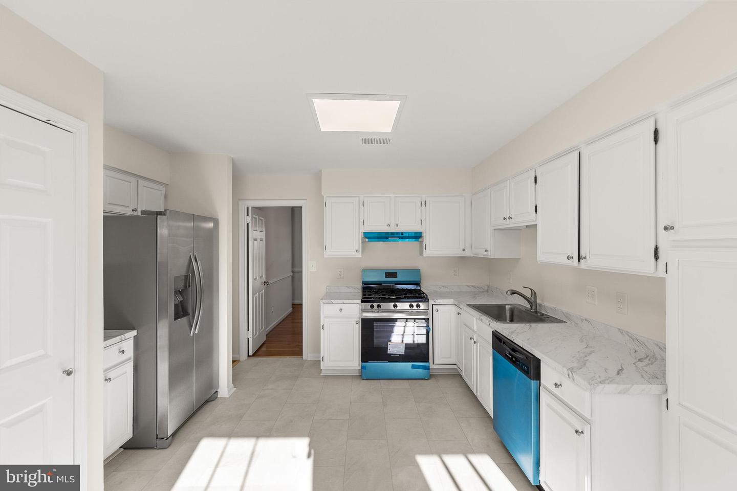 562 TIFFANY CT, WARRENTON, Virginia 20186, 3 Bedrooms Bedrooms, 9 Rooms Rooms,2 BathroomsBathrooms,Residential,For sale,562 TIFFANY CT,VAFQ2019382 MLS # VAFQ2019382