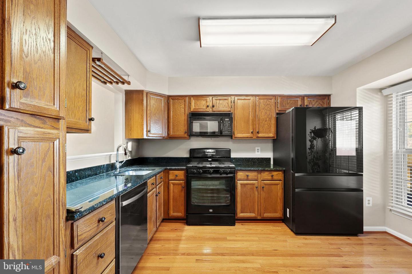 14501 BROOKMOOR LN, CENTREVILLE, Virginia 20120, 3 Bedrooms Bedrooms, ,3 BathroomsBathrooms,Residential,For sale,14501 BROOKMOOR LN,VAFX2274754 MLS # VAFX2274754