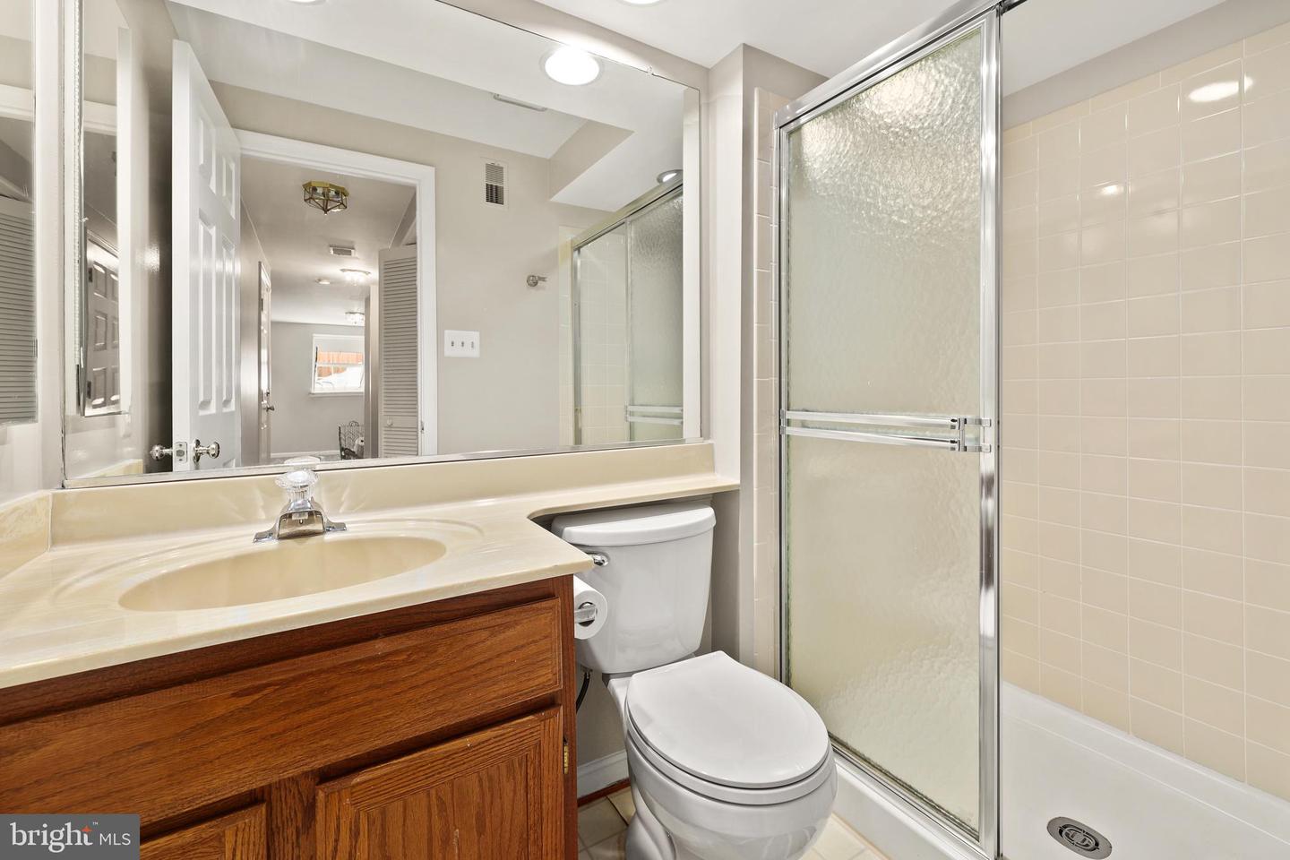 14501 BROOKMOOR LN, CENTREVILLE, Virginia 20120, 3 Bedrooms Bedrooms, ,3 BathroomsBathrooms,Residential,For sale,14501 BROOKMOOR LN,VAFX2274754 MLS # VAFX2274754