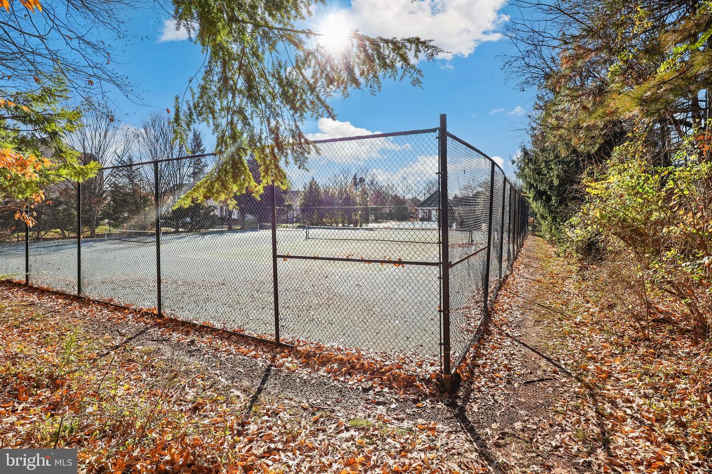 14501 BROOKMOOR LN, CENTREVILLE, Virginia 20120, 3 Bedrooms Bedrooms, ,3 BathroomsBathrooms,Residential,For sale,14501 BROOKMOOR LN,VAFX2274754 MLS # VAFX2274754