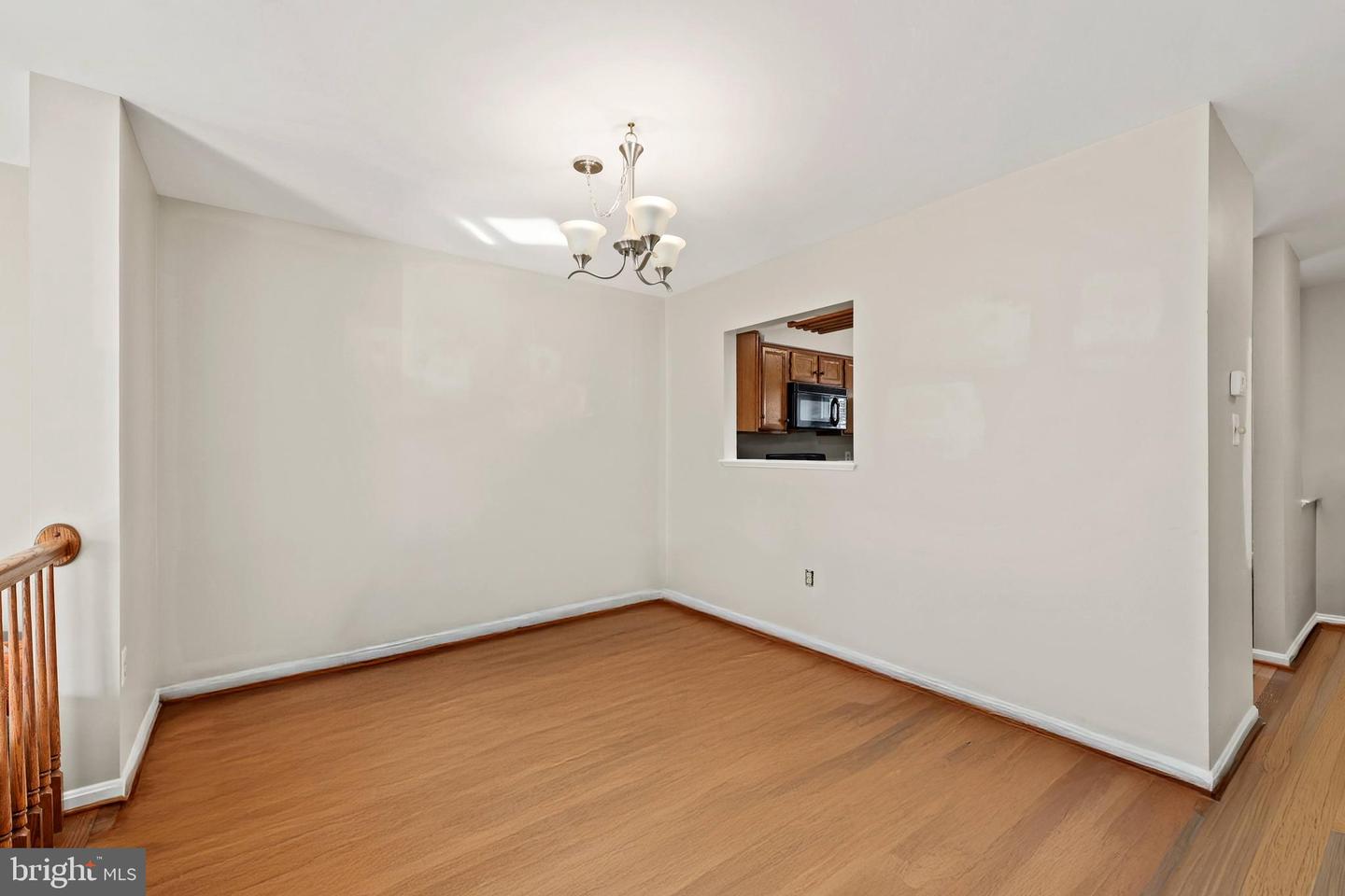 14501 BROOKMOOR LN, CENTREVILLE, Virginia 20120, 3 Bedrooms Bedrooms, ,3 BathroomsBathrooms,Residential,For sale,14501 BROOKMOOR LN,VAFX2274754 MLS # VAFX2274754