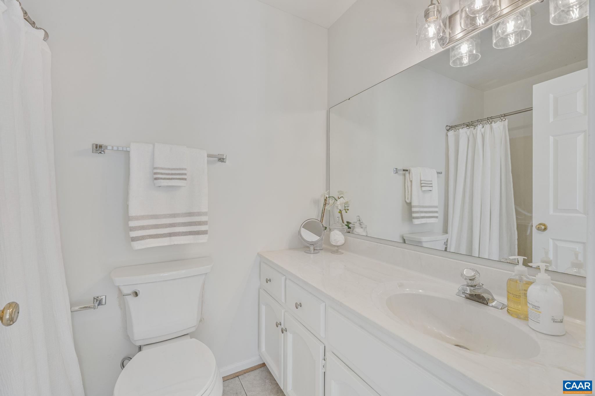 3265 GATEWAY CIR, CHARLOTTESVILLE, Virginia 22911, 3 Bedrooms Bedrooms, ,2 BathroomsBathrooms,Residential,3265 GATEWAY CIR,671589 MLS # 671589 3265 GATEWAY CIR, CHARLOTTESVILLE, Virginia 22911, 3 Bedrooms Bedrooms, ,2 BathroomsBathrooms,Residential,3265 GATEWAY CIR,671589 MLS # 671589