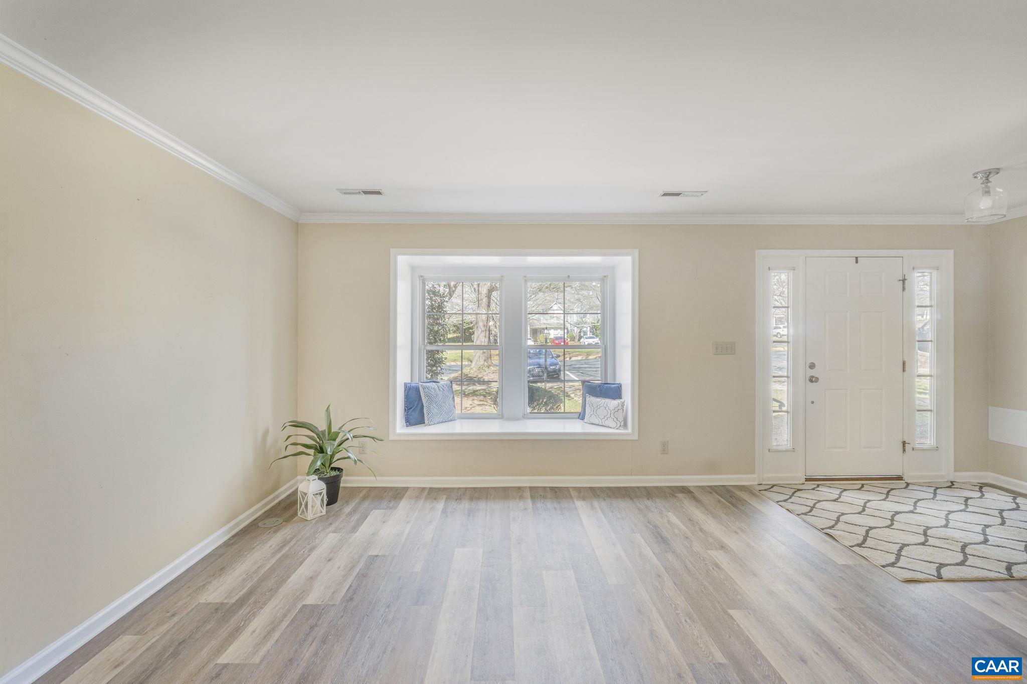 3265 GATEWAY CIR, CHARLOTTESVILLE, Virginia 22911, 3 Bedrooms Bedrooms, ,2 BathroomsBathrooms,Residential,3265 GATEWAY CIR,671589 MLS # 671589 3265 GATEWAY CIR, CHARLOTTESVILLE, Virginia 22911, 3 Bedrooms Bedrooms, ,2 BathroomsBathrooms,Residential,3265 GATEWAY CIR,671589 MLS # 671589