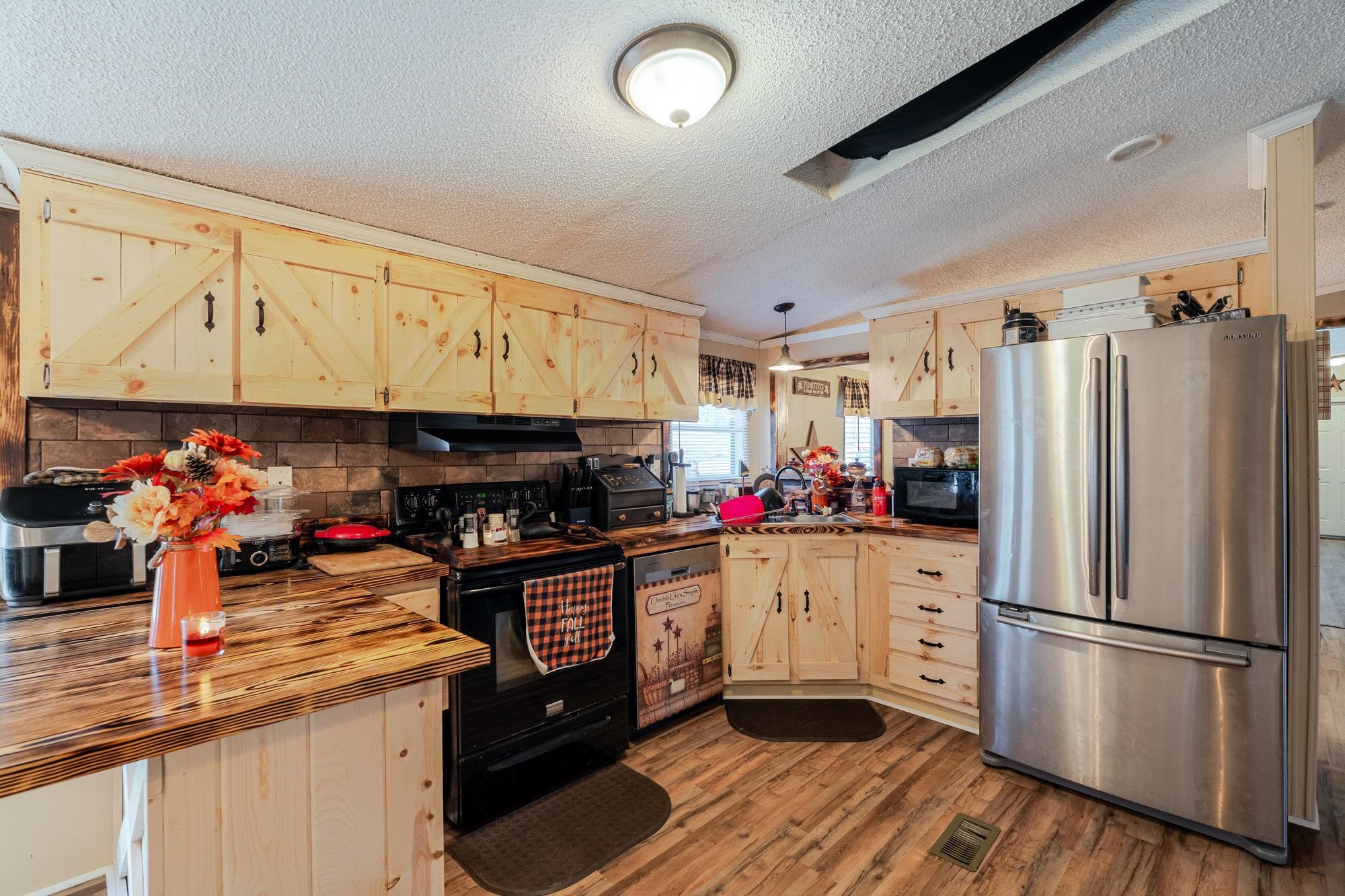 89 BITTER ROOT DR, SHENANDOAH, Virginia 22849, 3 Bedrooms Bedrooms, ,2 BathroomsBathrooms,Residential,89 BITTER ROOT DR,671595 MLS # 671595 89 BITTER ROOT DR, SHENANDOAH, Virginia 22849, 3 Bedrooms Bedrooms, ,2 BathroomsBathrooms,Residential,89 BITTER ROOT DR,671595 MLS # 671595