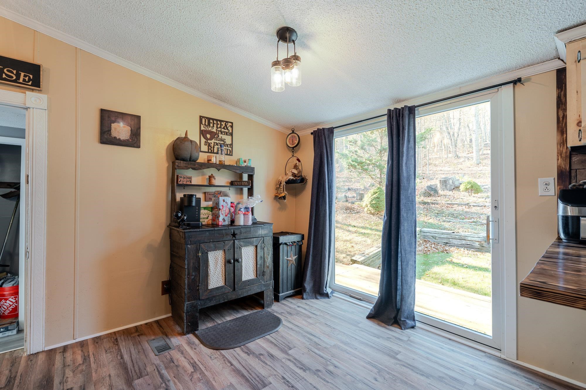 89 BITTER ROOT DR, SHENANDOAH, Virginia 22849, 3 Bedrooms Bedrooms, ,2 BathroomsBathrooms,Residential,89 BITTER ROOT DR,671595 MLS # 671595 89 BITTER ROOT DR, SHENANDOAH, Virginia 22849, 3 Bedrooms Bedrooms, ,2 BathroomsBathrooms,Residential,89 BITTER ROOT DR,671595 MLS # 671595