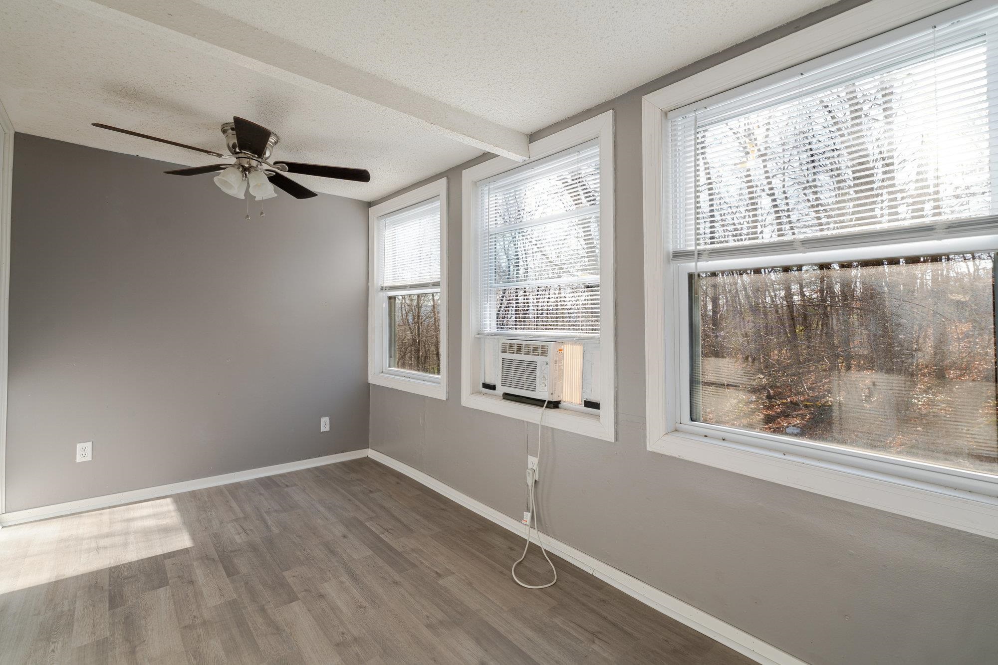 89 BITTER ROOT DR, SHENANDOAH, Virginia 22849, 3 Bedrooms Bedrooms, ,2 BathroomsBathrooms,Residential,89 BITTER ROOT DR,671595 MLS # 671595 89 BITTER ROOT DR, SHENANDOAH, Virginia 22849, 3 Bedrooms Bedrooms, ,2 BathroomsBathrooms,Residential,89 BITTER ROOT DR,671595 MLS # 671595