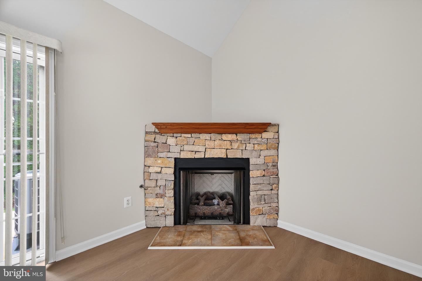 44385 MALTESE FALCON SQ, ASHBURN, Virginia 20147, 2 Bedrooms Bedrooms, ,2 BathroomsBathrooms,Residential,For sale,44385 MALTESE FALCON SQ,VALO2109626 MLS # VALO2109626 44385 MALTESE FALCON SQ, ASHBURN, Virginia 20147, 2 Bedrooms Bedrooms, ,2 BathroomsBathrooms,Residential,For sale,44385 MALTESE FALCON SQ,VALO2109626 MLS # VALO2109626