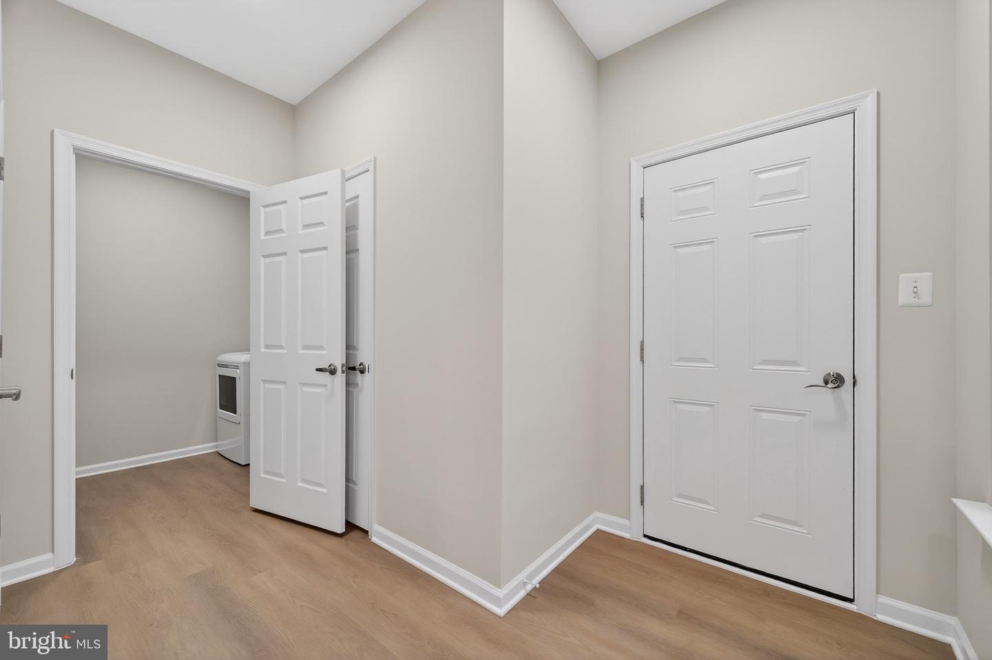 44385 MALTESE FALCON SQ, ASHBURN, Virginia 20147, 2 Bedrooms Bedrooms, ,2 BathroomsBathrooms,Residential,For sale,44385 MALTESE FALCON SQ,VALO2109626 MLS # VALO2109626 44385 MALTESE FALCON SQ, ASHBURN, Virginia 20147, 2 Bedrooms Bedrooms, ,2 BathroomsBathrooms,Residential,For sale,44385 MALTESE FALCON SQ,VALO2109626 MLS # VALO2109626