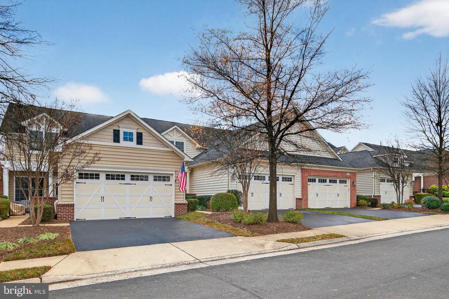 44385 MALTESE FALCON SQ, ASHBURN, Virginia 20147, 2 Bedrooms Bedrooms, ,2 BathroomsBathrooms,Residential,For sale,44385 MALTESE FALCON SQ,VALO2109626 MLS # VALO2109626 44385 MALTESE FALCON SQ, ASHBURN, Virginia 20147, 2 Bedrooms Bedrooms, ,2 BathroomsBathrooms,Residential,For sale,44385 MALTESE FALCON SQ,VALO2109626 MLS # VALO2109626