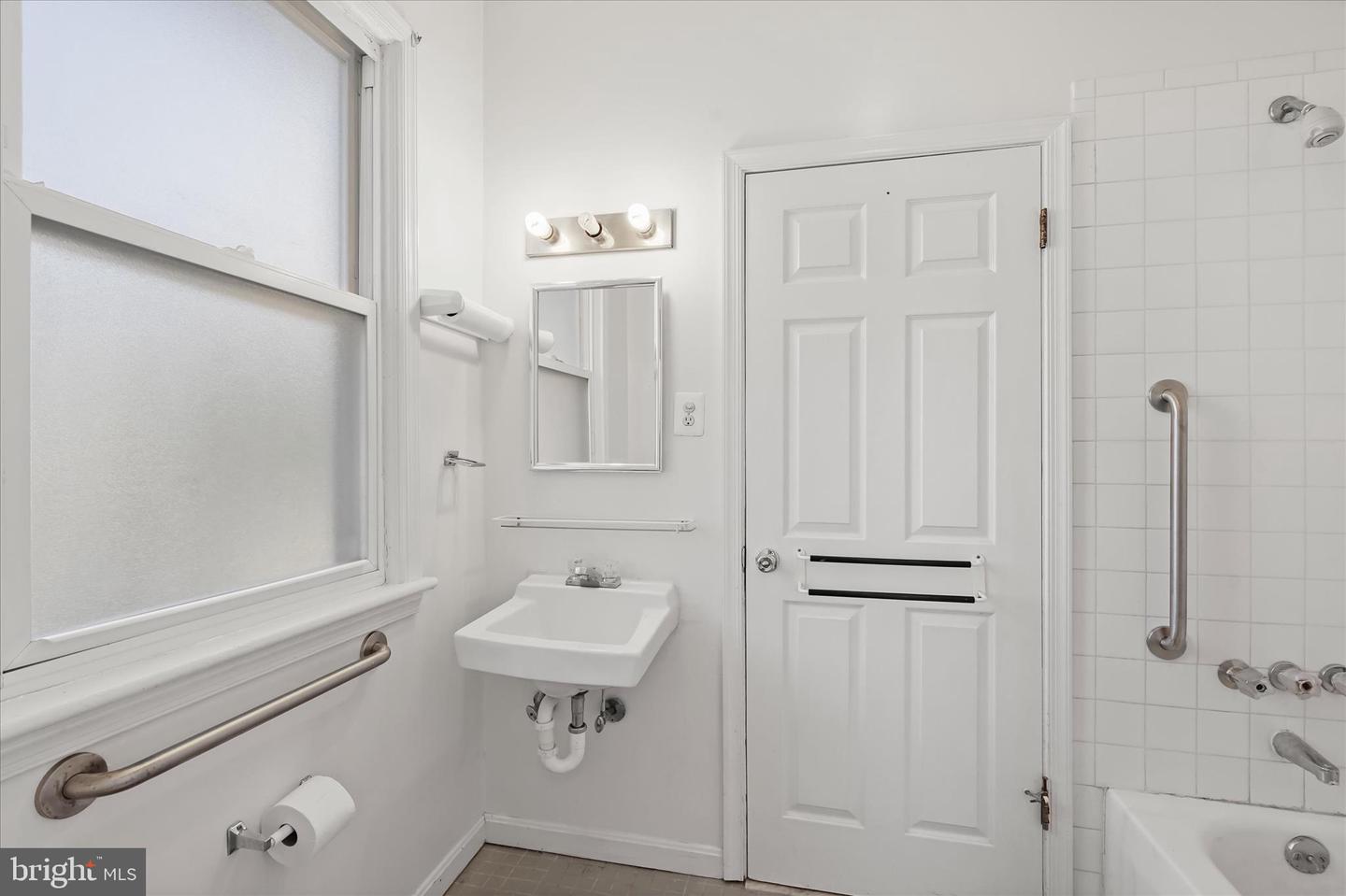 1342 HAMLIN ST NE, WASHINGTON, District Of Columbia 20017, 2 Bedrooms Bedrooms, ,2 BathroomsBathrooms,Residential,For sale,1342 HAMLIN ST NE,DCDC2229770 MLS # DCDC2229770 1342 HAMLIN ST NE, WASHINGTON, District Of Columbia 20017, 2 Bedrooms Bedrooms, ,2 BathroomsBathrooms,Residential,For sale,1342 HAMLIN ST NE,DCDC2229770 MLS # DCDC2229770