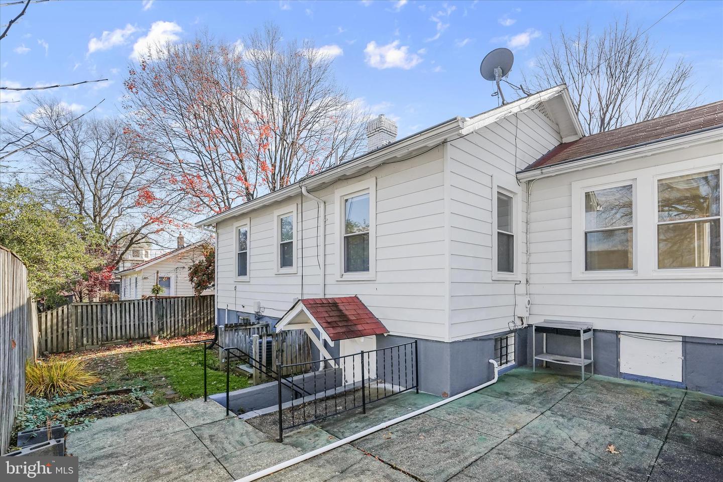 1342 HAMLIN ST NE, WASHINGTON, District Of Columbia 20017, 2 Bedrooms Bedrooms, ,2 BathroomsBathrooms,Residential,For sale,1342 HAMLIN ST NE,DCDC2229770 MLS # DCDC2229770 1342 HAMLIN ST NE, WASHINGTON, District Of Columbia 20017, 2 Bedrooms Bedrooms, ,2 BathroomsBathrooms,Residential,For sale,1342 HAMLIN ST NE,DCDC2229770 MLS # DCDC2229770