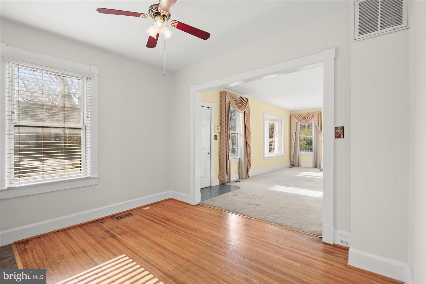 1342 HAMLIN ST NE, WASHINGTON, District Of Columbia 20017, 2 Bedrooms Bedrooms, ,2 BathroomsBathrooms,Residential,For sale,1342 HAMLIN ST NE,DCDC2229770 MLS # DCDC2229770 1342 HAMLIN ST NE, WASHINGTON, District Of Columbia 20017, 2 Bedrooms Bedrooms, ,2 BathroomsBathrooms,Residential,For sale,1342 HAMLIN ST NE,DCDC2229770 MLS # DCDC2229770