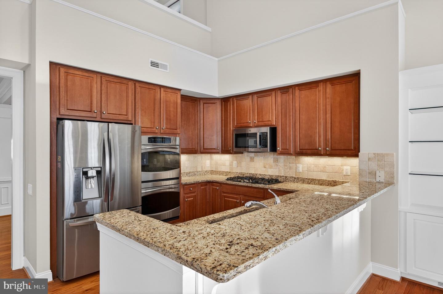 20389 OYSTER REEF PL, ASHBURN, Virginia 20147, 3 Bedrooms Bedrooms, ,3 BathroomsBathrooms,Residential,For sale,20389 OYSTER REEF PL,VALO2110486 MLS # VALO2110486