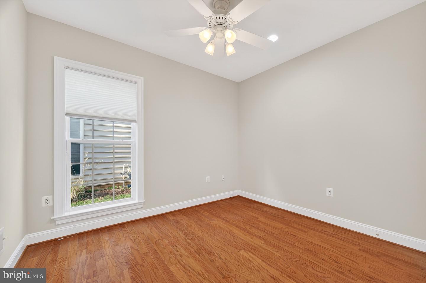 20389 OYSTER REEF PL, ASHBURN, Virginia 20147, 3 Bedrooms Bedrooms, ,3 BathroomsBathrooms,Residential,For sale,20389 OYSTER REEF PL,VALO2110486 MLS # VALO2110486