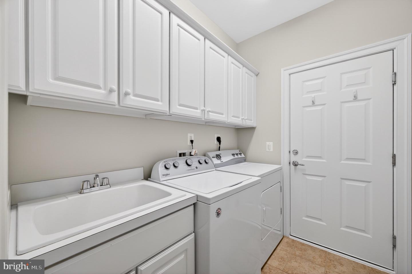 20389 OYSTER REEF PL, ASHBURN, Virginia 20147, 3 Bedrooms Bedrooms, ,3 BathroomsBathrooms,Residential,For sale,20389 OYSTER REEF PL,VALO2110486 MLS # VALO2110486