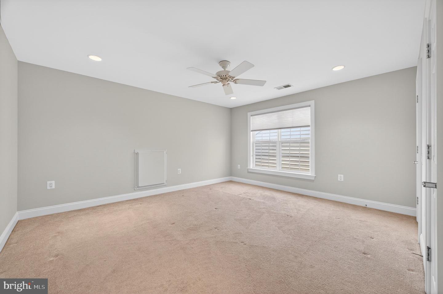 20389 OYSTER REEF PL, ASHBURN, Virginia 20147, 3 Bedrooms Bedrooms, ,3 BathroomsBathrooms,Residential,For sale,20389 OYSTER REEF PL,VALO2110486 MLS # VALO2110486