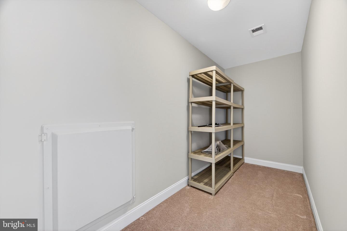 20389 OYSTER REEF PL, ASHBURN, Virginia 20147, 3 Bedrooms Bedrooms, ,3 BathroomsBathrooms,Residential,For sale,20389 OYSTER REEF PL,VALO2110486 MLS # VALO2110486