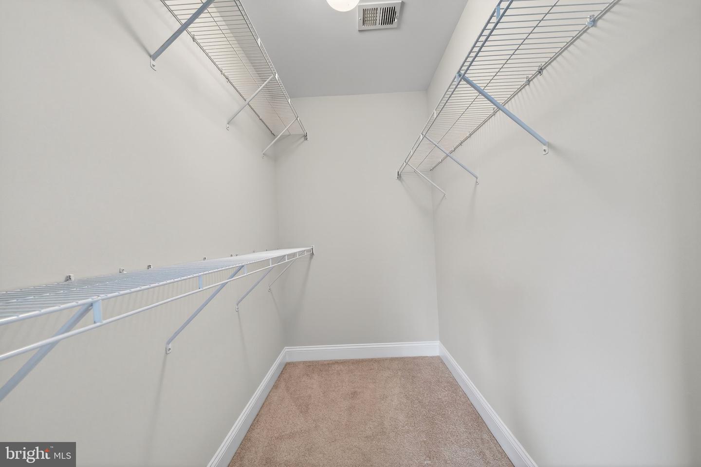 20389 OYSTER REEF PL, ASHBURN, Virginia 20147, 3 Bedrooms Bedrooms, ,3 BathroomsBathrooms,Residential,For sale,20389 OYSTER REEF PL,VALO2110486 MLS # VALO2110486