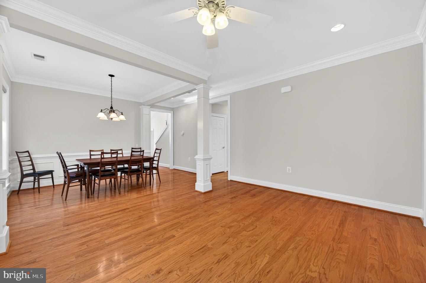 20389 OYSTER REEF PL, ASHBURN, Virginia 20147, 3 Bedrooms Bedrooms, ,3 BathroomsBathrooms,Residential,For sale,20389 OYSTER REEF PL,VALO2110486 MLS # VALO2110486