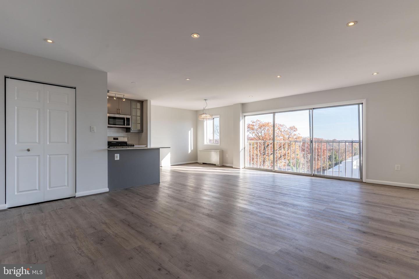 4241 COLUMBIA PIKE #601, ARLINGTON, Virginia 22204, 2 Bedrooms Bedrooms, ,2 BathroomsBathrooms,Residential,For sale,4241 COLUMBIA PIKE #601,VAAR2066006 MLS # VAAR2066006 4241 COLUMBIA PIKE #601, ARLINGTON, Virginia 22204, 2 Bedrooms Bedrooms, ,2 BathroomsBathrooms,Residential,For sale,4241 COLUMBIA PIKE #601,VAAR2066006 MLS # VAAR2066006