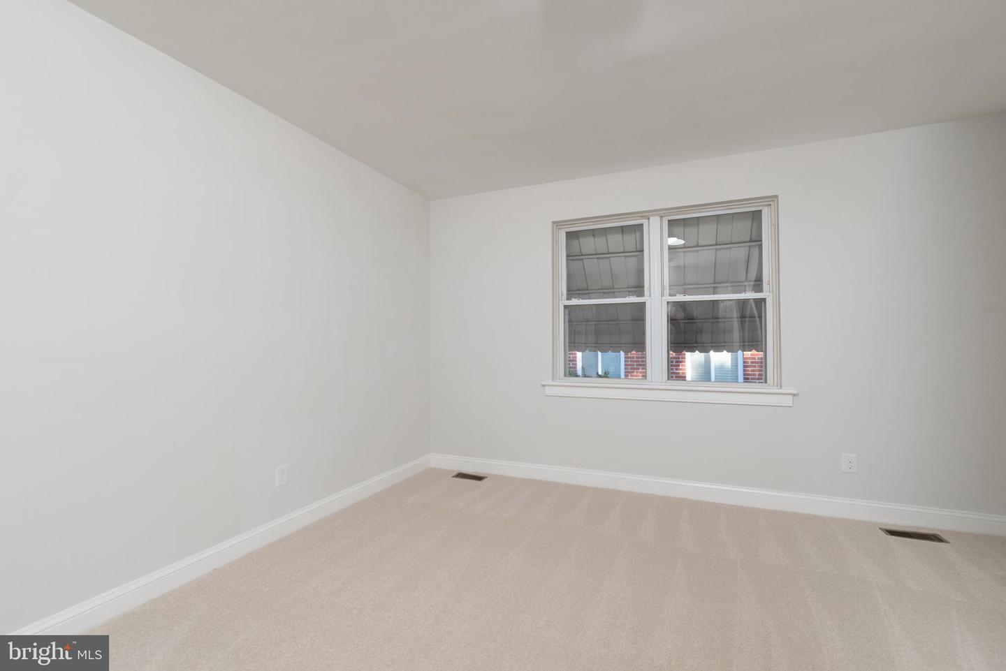 3306 E RIVER RD, SOUTH CHESTERFIELD, Virginia 23803, 3 Bedrooms Bedrooms, ,3 BathroomsBathrooms,Residential,For sale,3306 E RIVER RD,VACF2001330 MLS # VACF2001330 3306 E RIVER RD, SOUTH CHESTERFIELD, Virginia 23803, 3 Bedrooms Bedrooms, ,3 BathroomsBathrooms,Residential,For sale,3306 E RIVER RD,VACF2001330 MLS # VACF2001330