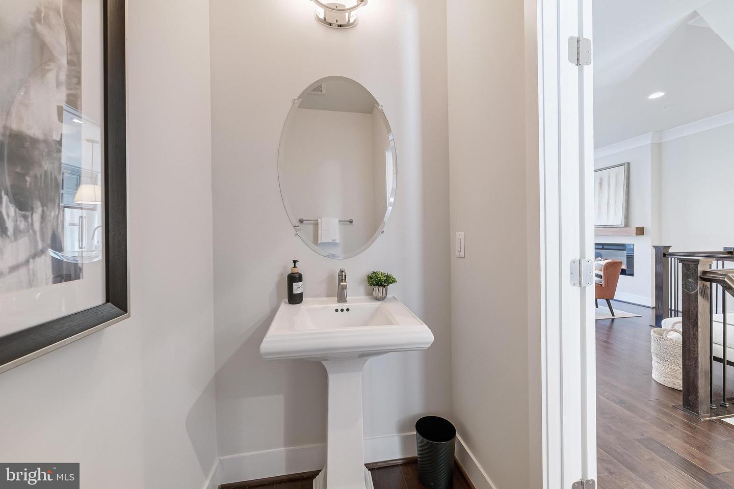 11695 SUNRISE SQUARE PL, RESTON, Virginia 20191, 4 Bedrooms Bedrooms, ,4 BathroomsBathrooms,Residential,For sale,11695 SUNRISE SQUARE PL,VAFX2279552 MLS # VAFX2279552