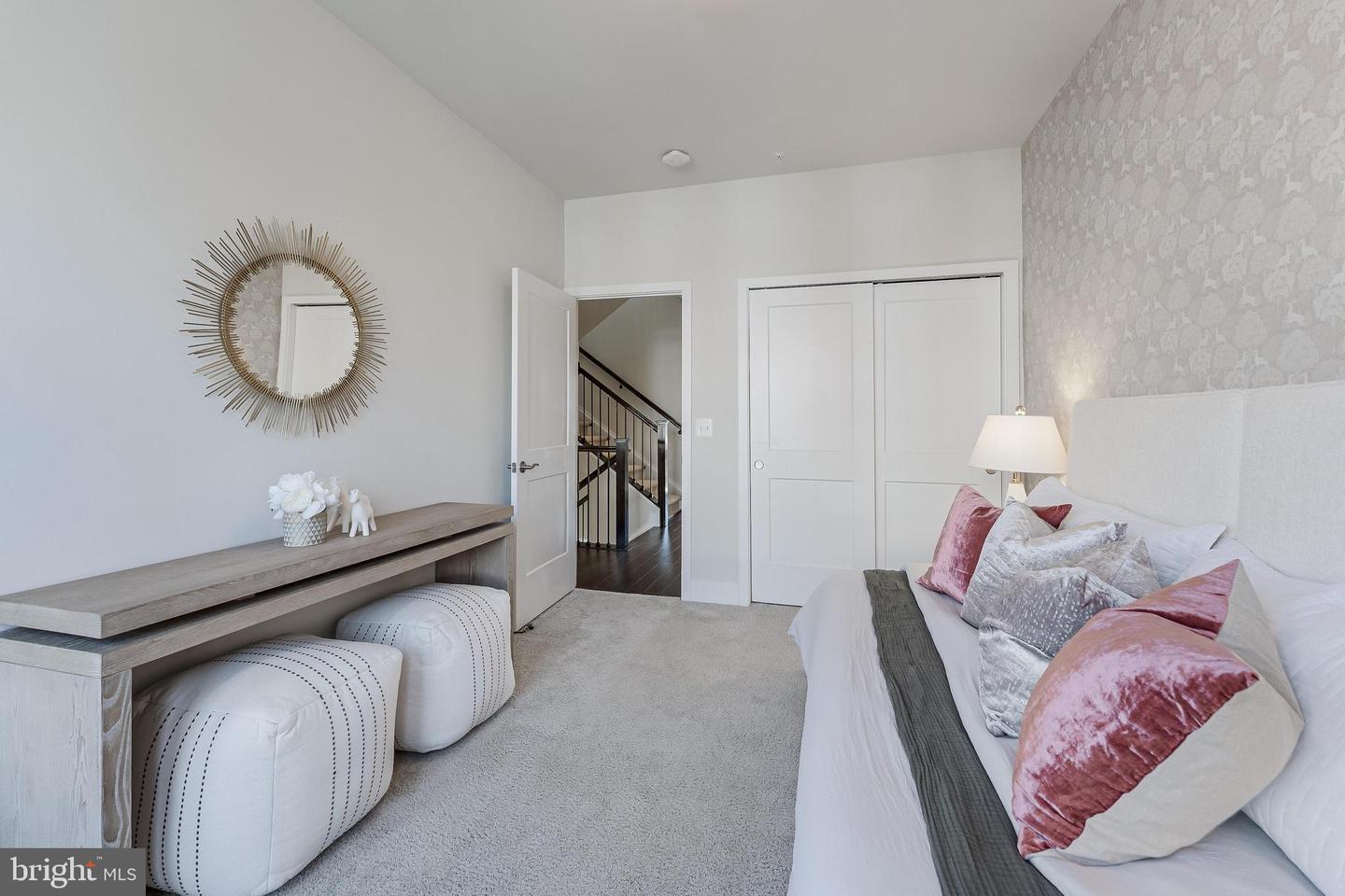 11695 SUNRISE SQUARE PL, RESTON, Virginia 20191, 4 Bedrooms Bedrooms, ,4 BathroomsBathrooms,Residential,For sale,11695 SUNRISE SQUARE PL,VAFX2279552 MLS # VAFX2279552