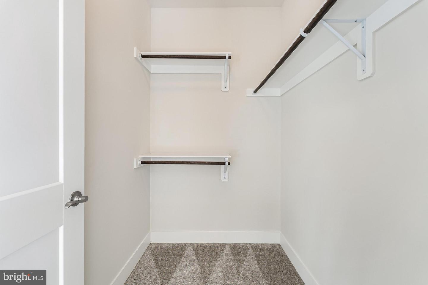 11695 SUNRISE SQUARE PL, RESTON, Virginia 20191, 4 Bedrooms Bedrooms, ,4 BathroomsBathrooms,Residential,For sale,11695 SUNRISE SQUARE PL,VAFX2279552 MLS # VAFX2279552