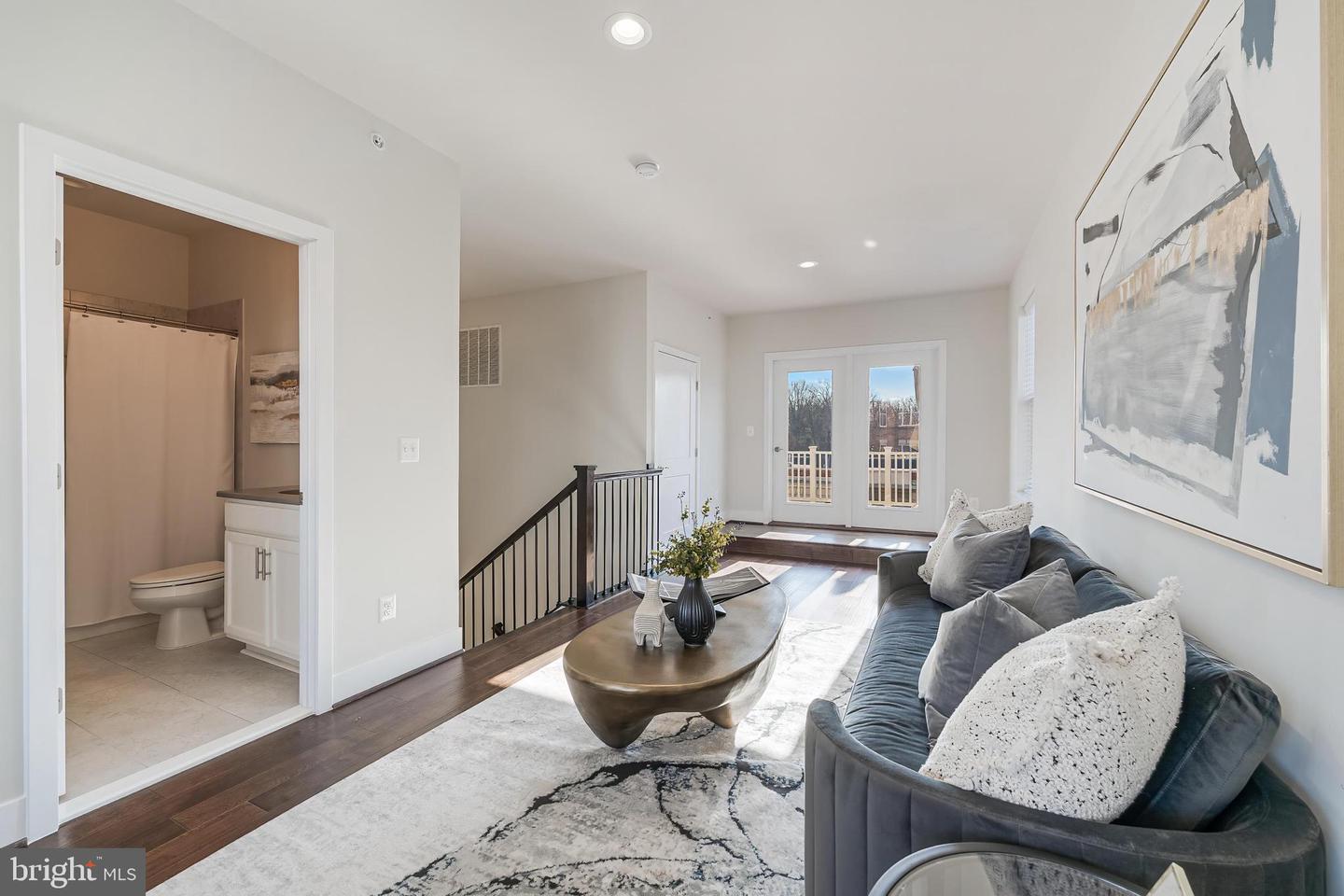 11695 SUNRISE SQUARE PL, RESTON, Virginia 20191, 4 Bedrooms Bedrooms, ,4 BathroomsBathrooms,Residential,For sale,11695 SUNRISE SQUARE PL,VAFX2279552 MLS # VAFX2279552