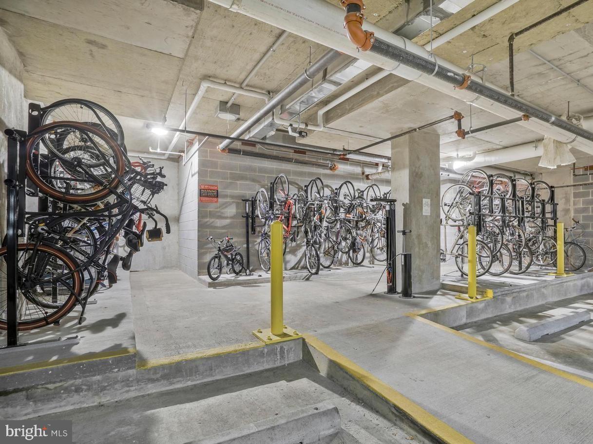 88 V ST SW #313, WASHINGTON, District Of Columbia 20024, 1 Bedroom Bedrooms, ,1 BathroomBathrooms,Residential,For sale,88 V ST SW #313,DCDC2232224 MLS # DCDC2232224 88 V ST SW #313, WASHINGTON, District Of Columbia 20024, 1 Bedroom Bedrooms, ,1 BathroomBathrooms,Residential,For sale,88 V ST SW #313,DCDC2232224 MLS # DCDC2232224