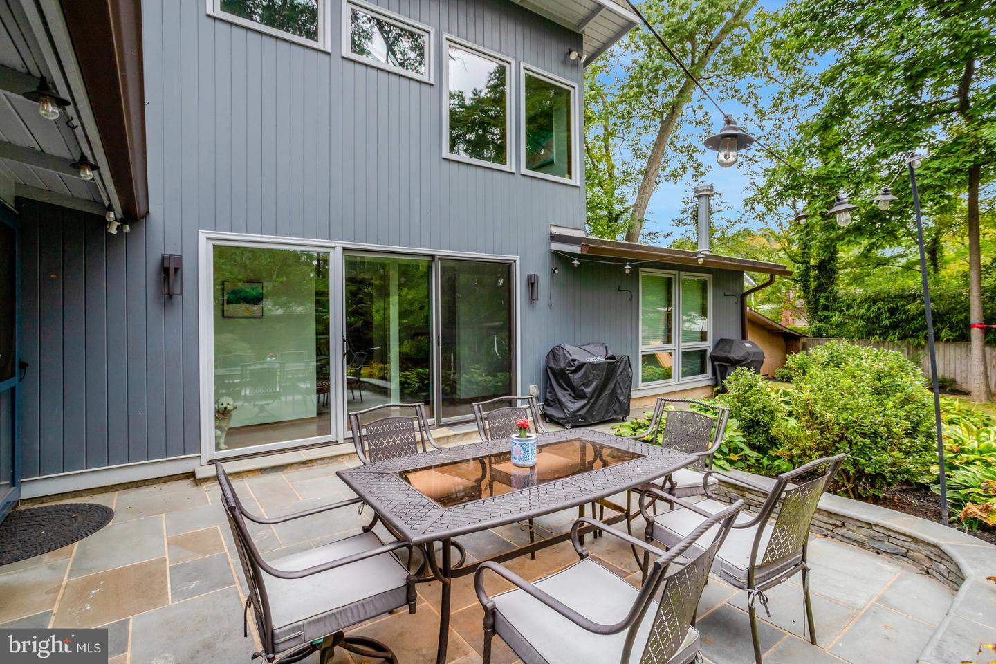 3322 ELM TER, FALLS CHURCH, Virginia 22042, 3 Bedrooms Bedrooms, ,3 BathroomsBathrooms,Residential,For sale,3322 ELM TER,VAFX2280582 MLS # VAFX2280582