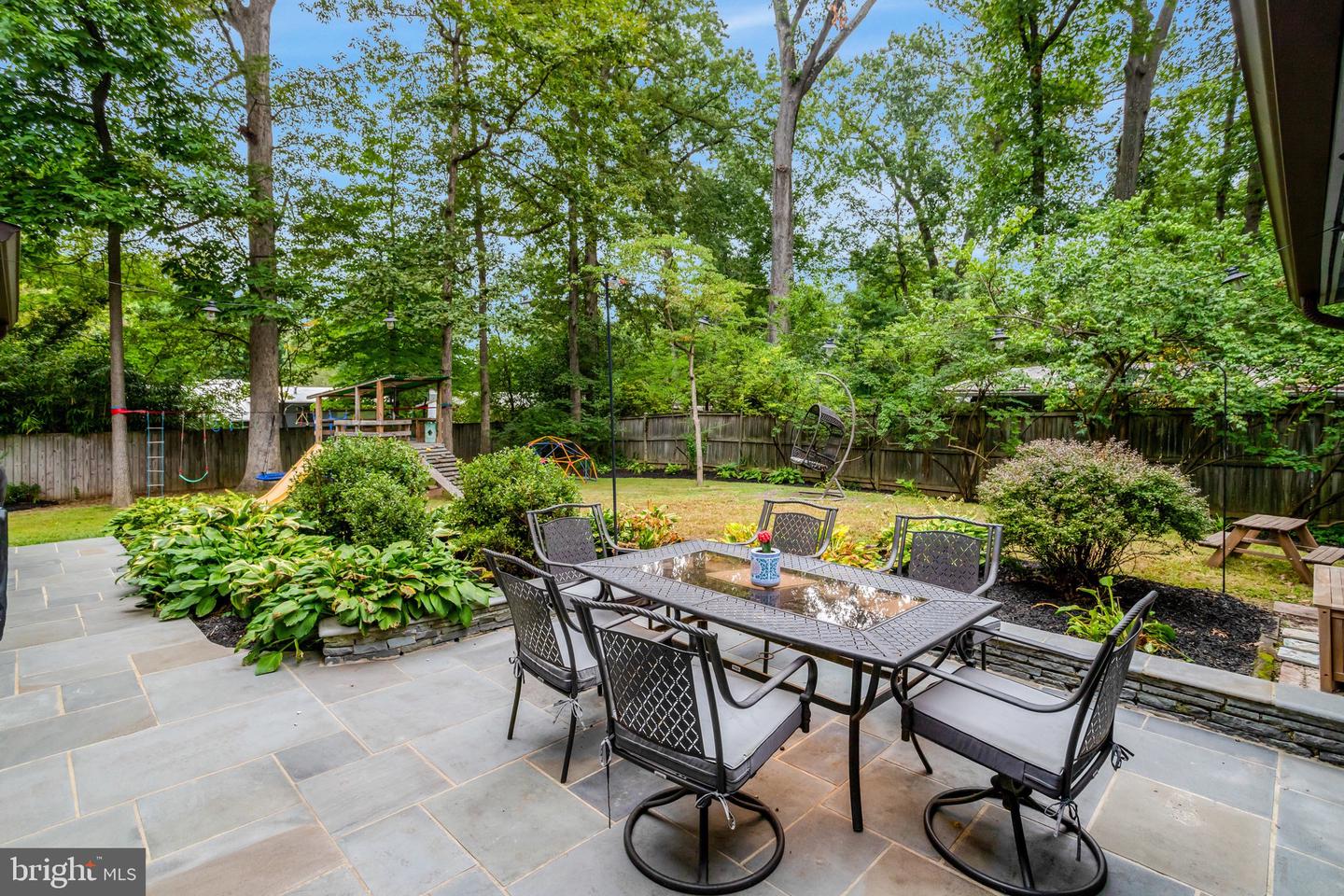 3322 ELM TER, FALLS CHURCH, Virginia 22042, 3 Bedrooms Bedrooms, ,3 BathroomsBathrooms,Residential,For sale,3322 ELM TER,VAFX2280582 MLS # VAFX2280582