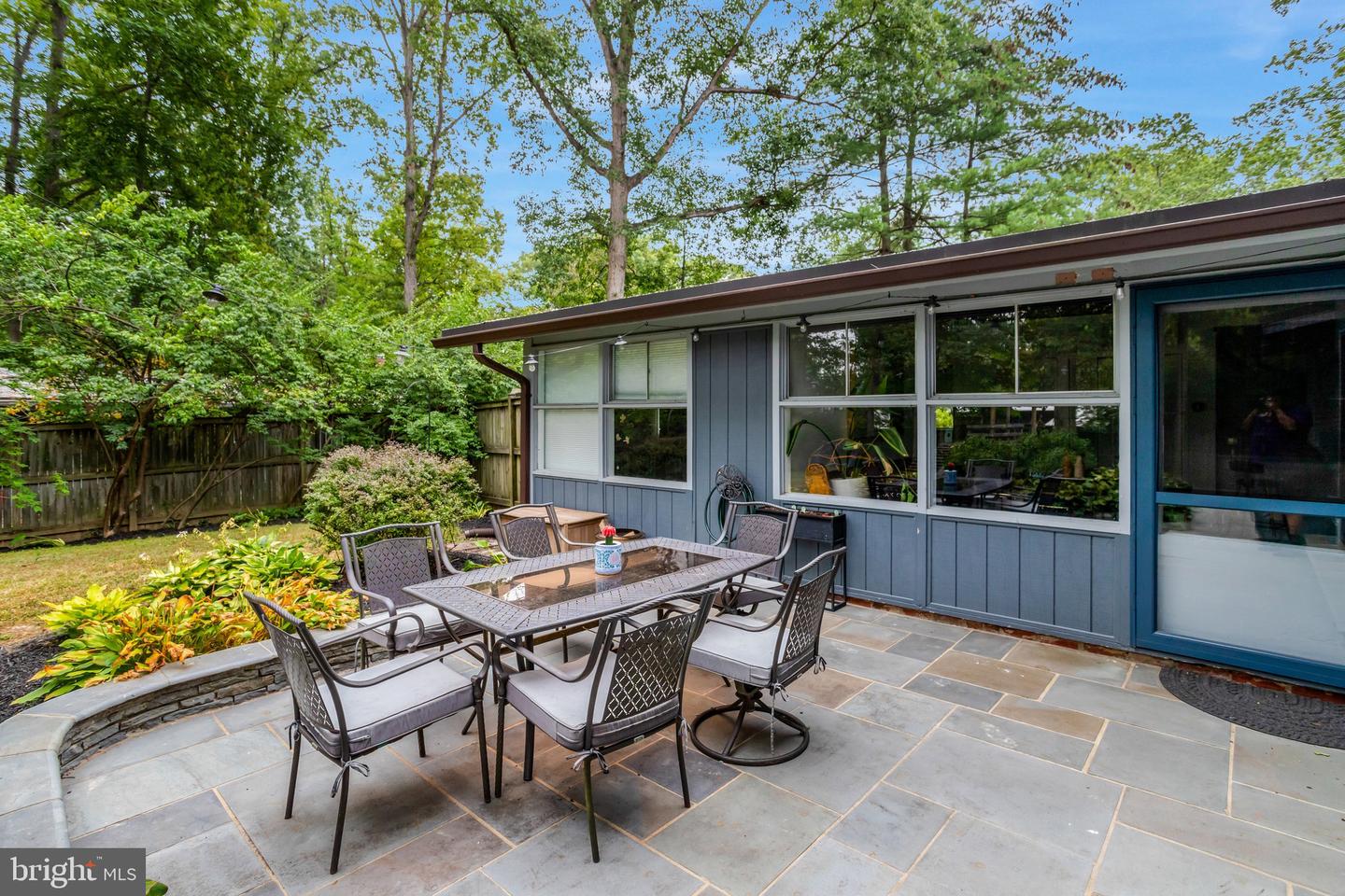 3322 ELM TER, FALLS CHURCH, Virginia 22042, 3 Bedrooms Bedrooms, ,3 BathroomsBathrooms,Residential,For sale,3322 ELM TER,VAFX2280582 MLS # VAFX2280582