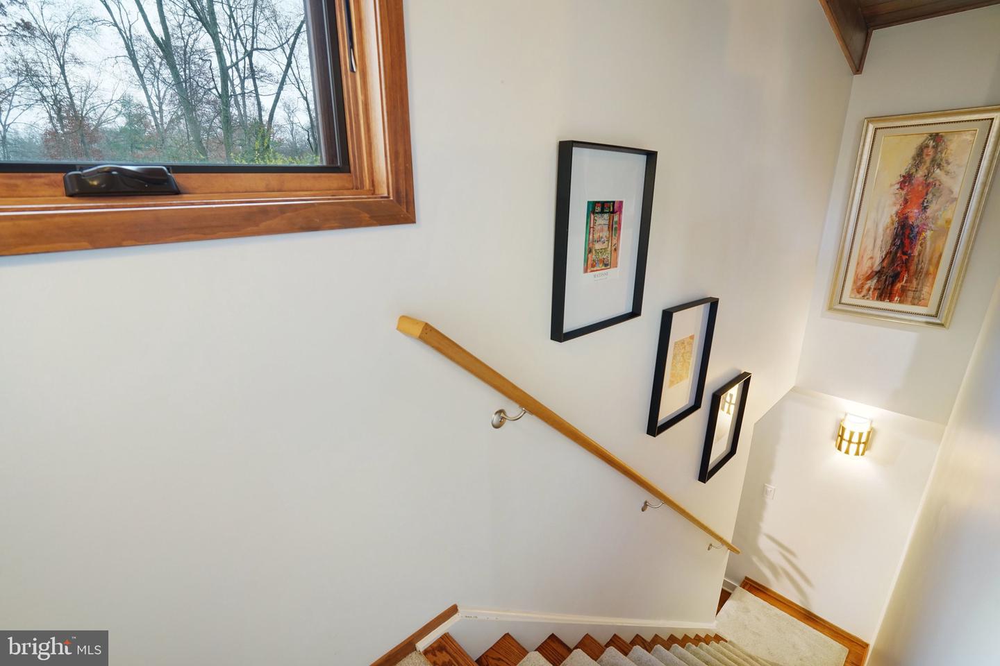 3322 ELM TER, FALLS CHURCH, Virginia 22042, 3 Bedrooms Bedrooms, ,3 BathroomsBathrooms,Residential,For sale,3322 ELM TER,VAFX2280582 MLS # VAFX2280582