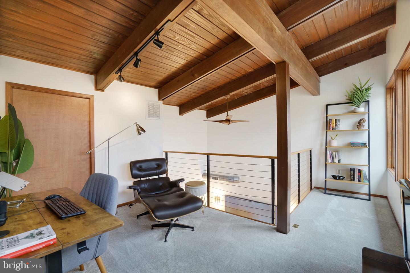 3322 ELM TER, FALLS CHURCH, Virginia 22042, 3 Bedrooms Bedrooms, ,3 BathroomsBathrooms,Residential,For sale,3322 ELM TER,VAFX2280582 MLS # VAFX2280582