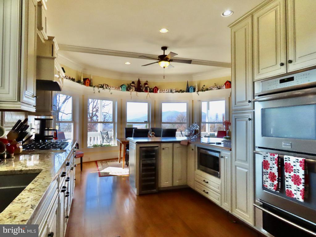 65 CLARK LN, WASHINGTON, Virginia 22747, 7 Bedrooms Bedrooms, ,10 BathroomsBathrooms,Residential,For sale,65 CLARK LN,VARP2002418 MLS # VARP2002418