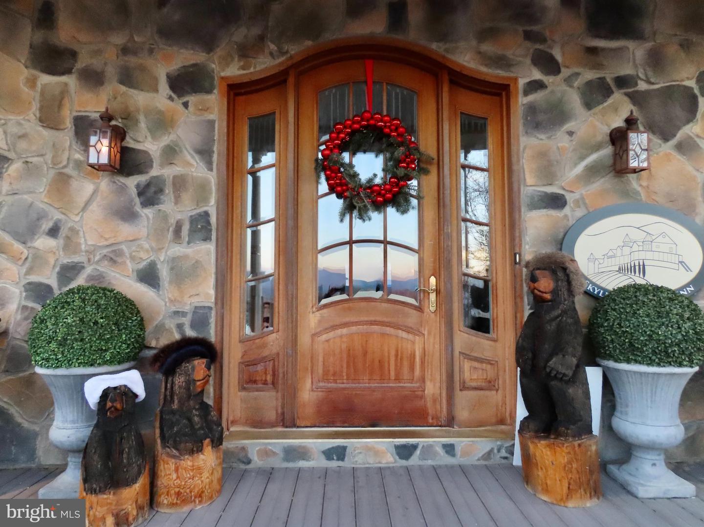 65 CLARK LN, WASHINGTON, Virginia 22747, 7 Bedrooms Bedrooms, ,10 BathroomsBathrooms,Residential,For sale,65 CLARK LN,VARP2002418 MLS # VARP2002418