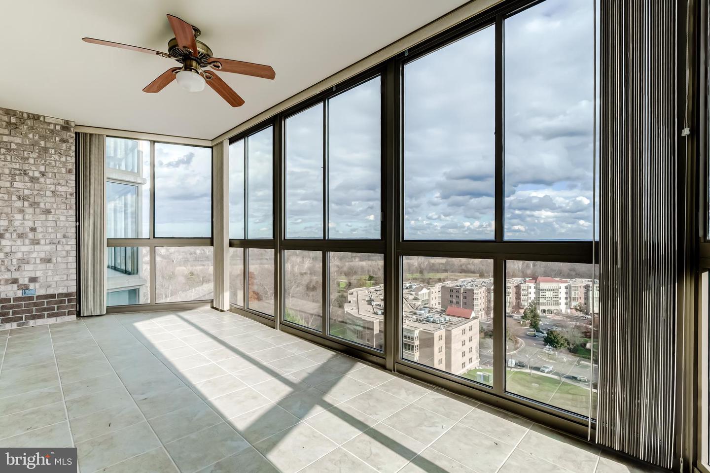 19355 CYPRESS RIDGE TER #1006, LEESBURG, Virginia 20176, 3 Bedrooms Bedrooms, ,2 BathroomsBathrooms,Residential,For sale,19355 CYPRESS RIDGE TER #1006,VALO2111740 MLS # VALO2111740 19355 CYPRESS RIDGE TER #1006, LEESBURG, Virginia 20176, 3 Bedrooms Bedrooms, ,2 BathroomsBathrooms,Residential,For sale,19355 CYPRESS RIDGE TER #1006,VALO2111740 MLS # VALO2111740