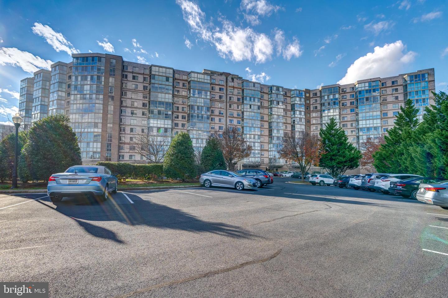 19355 CYPRESS RIDGE TER #1006, LEESBURG, Virginia 20176, 3 Bedrooms Bedrooms, ,2 BathroomsBathrooms,Residential,For sale,19355 CYPRESS RIDGE TER #1006,VALO2111740 MLS # VALO2111740 19355 CYPRESS RIDGE TER #1006, LEESBURG, Virginia 20176, 3 Bedrooms Bedrooms, ,2 BathroomsBathrooms,Residential,For sale,19355 CYPRESS RIDGE TER #1006,VALO2111740 MLS # VALO2111740