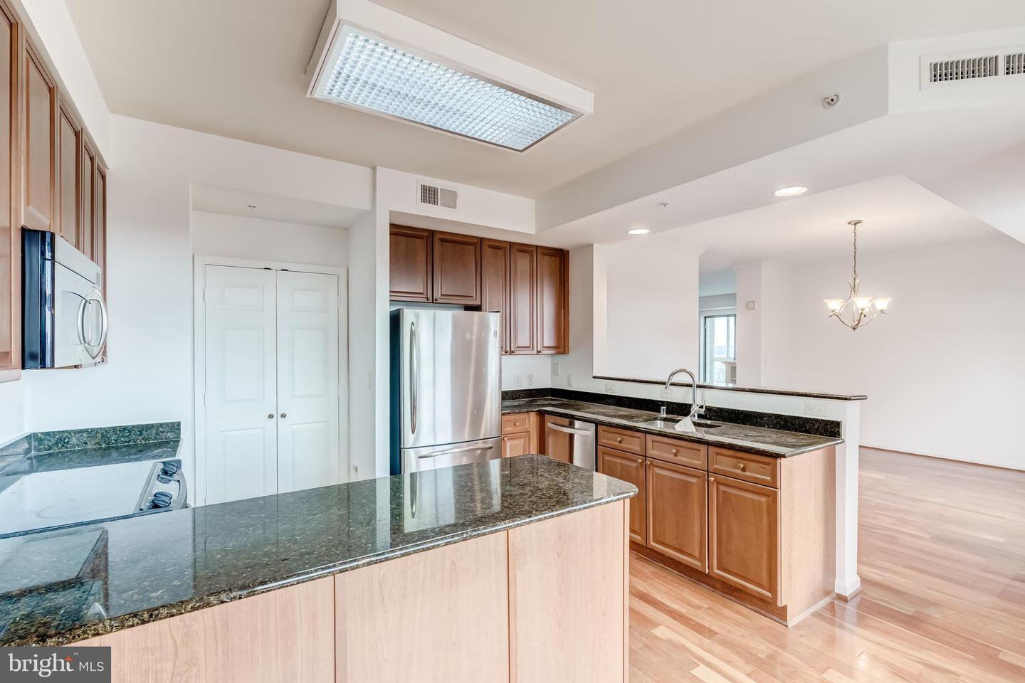 19355 CYPRESS RIDGE TER #1006, LEESBURG, Virginia 20176, 3 Bedrooms Bedrooms, ,2 BathroomsBathrooms,Residential,For sale,19355 CYPRESS RIDGE TER #1006,VALO2111740 MLS # VALO2111740 19355 CYPRESS RIDGE TER #1006, LEESBURG, Virginia 20176, 3 Bedrooms Bedrooms, ,2 BathroomsBathrooms,Residential,For sale,19355 CYPRESS RIDGE TER #1006,VALO2111740 MLS # VALO2111740