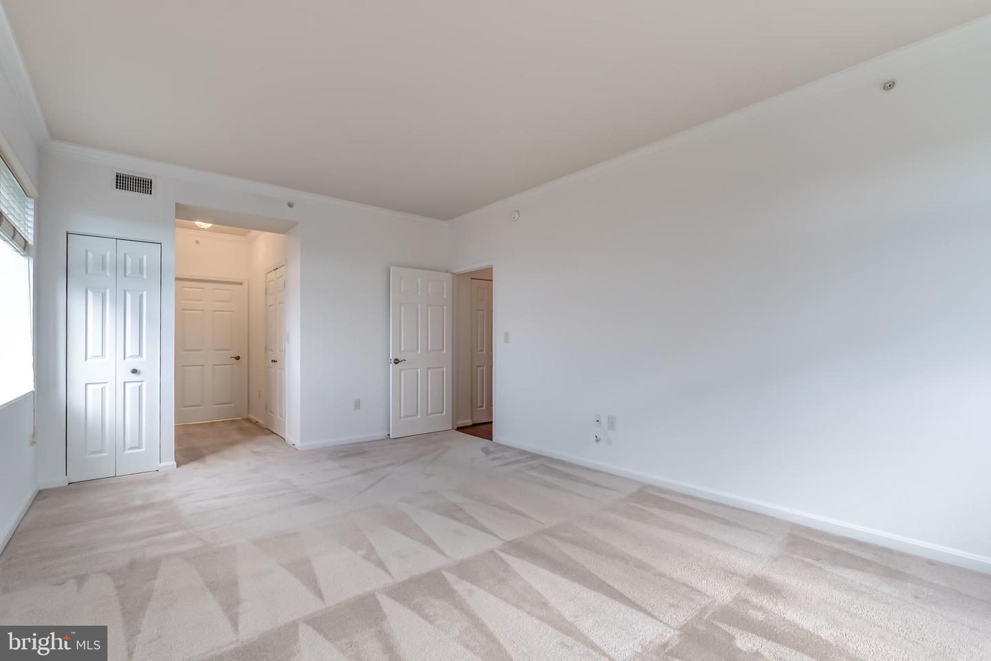 19355 CYPRESS RIDGE TER #1006, LEESBURG, Virginia 20176, 3 Bedrooms Bedrooms, ,2 BathroomsBathrooms,Residential,For sale,19355 CYPRESS RIDGE TER #1006,VALO2111740 MLS # VALO2111740 19355 CYPRESS RIDGE TER #1006, LEESBURG, Virginia 20176, 3 Bedrooms Bedrooms, ,2 BathroomsBathrooms,Residential,For sale,19355 CYPRESS RIDGE TER #1006,VALO2111740 MLS # VALO2111740